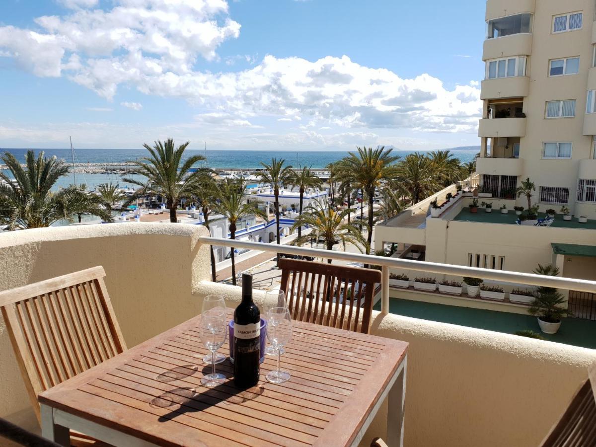 Fantastic Apartment In Front Of The Sea & Marina Εστεπόνα Εξωτερικό φωτογραφία