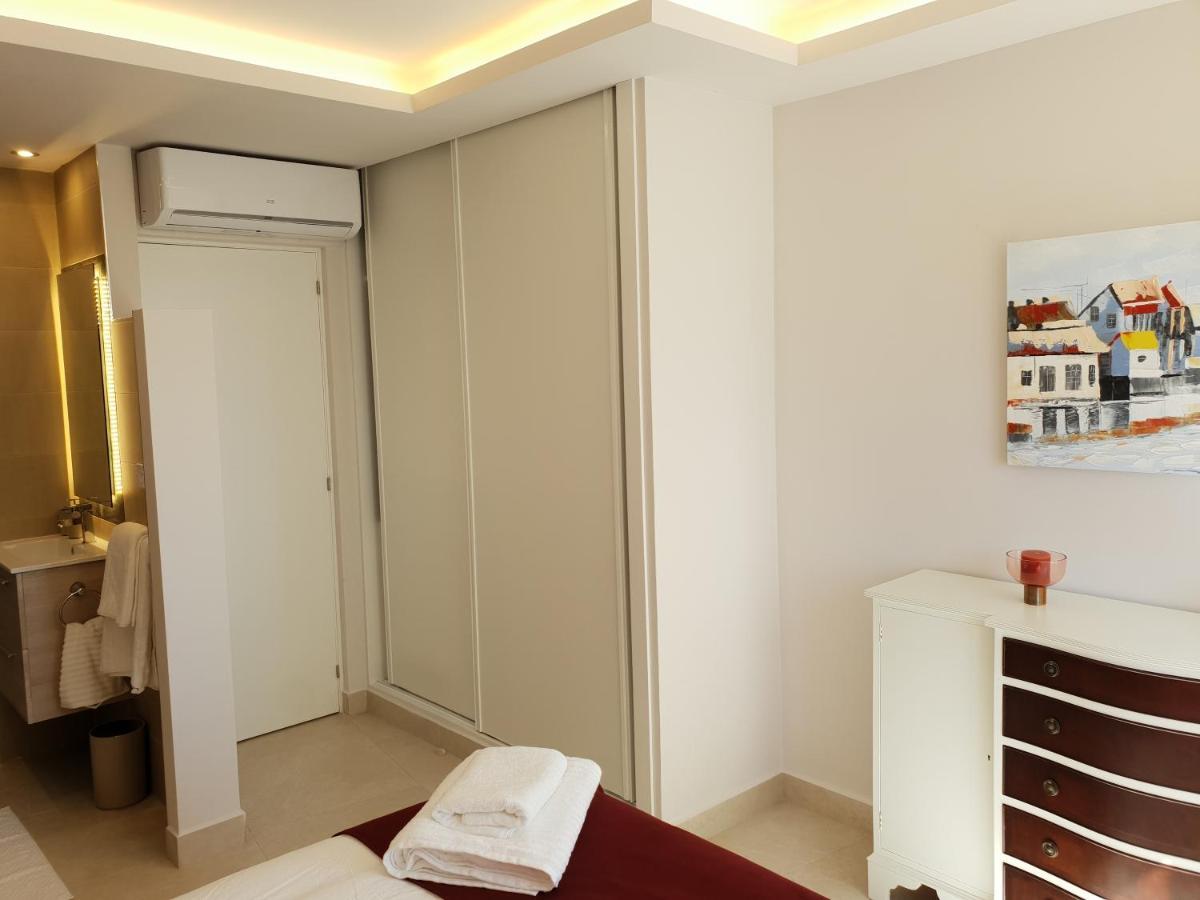 Fantastic Apartment In Front Of The Sea & Marina Εστεπόνα Εξωτερικό φωτογραφία