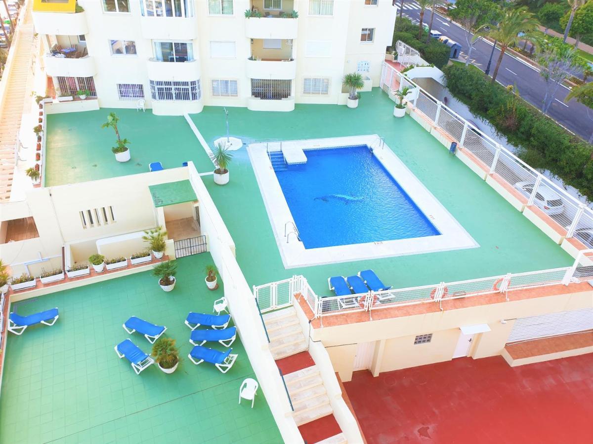 Fantastic Apartment In Front Of The Sea & Marina Εστεπόνα Εξωτερικό φωτογραφία