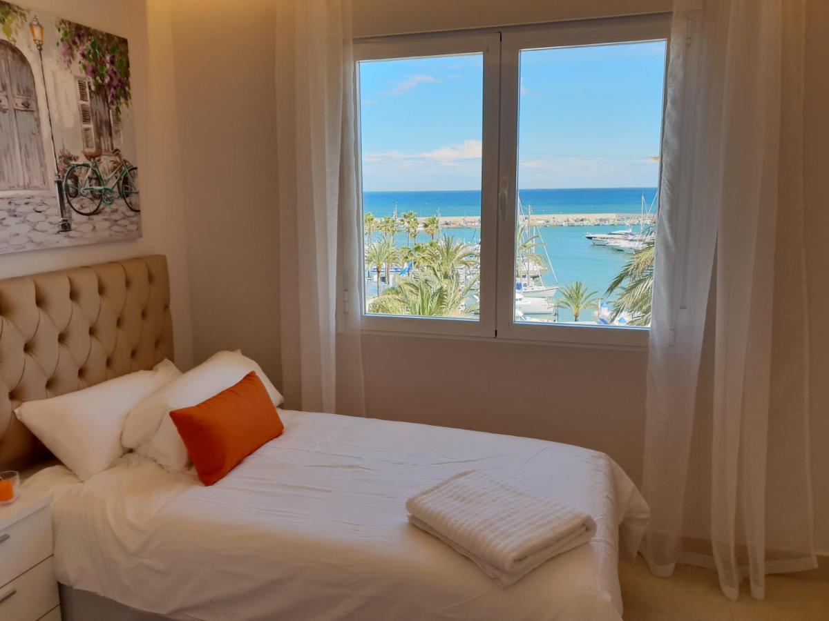 Fantastic Apartment In Front Of The Sea & Marina Εστεπόνα Εξωτερικό φωτογραφία