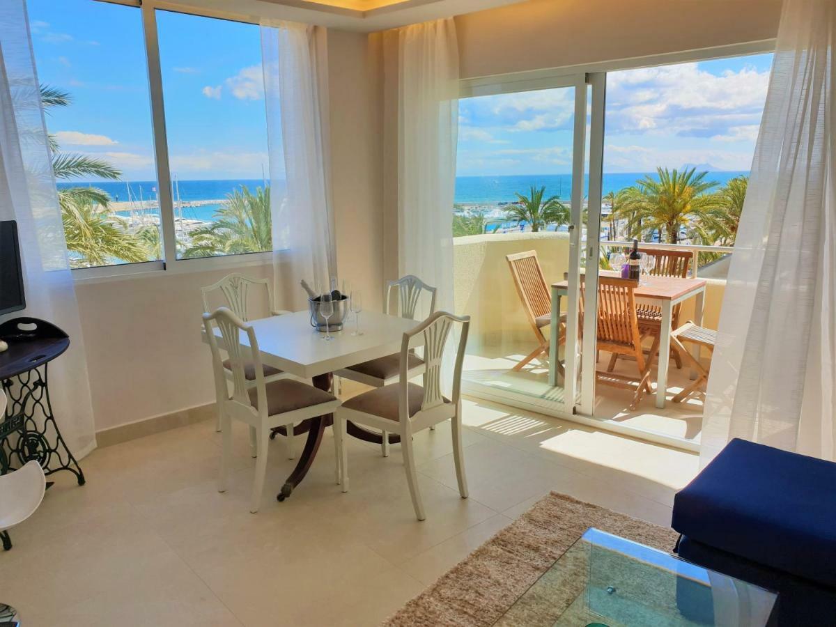 Fantastic Apartment In Front Of The Sea & Marina Εστεπόνα Εξωτερικό φωτογραφία
