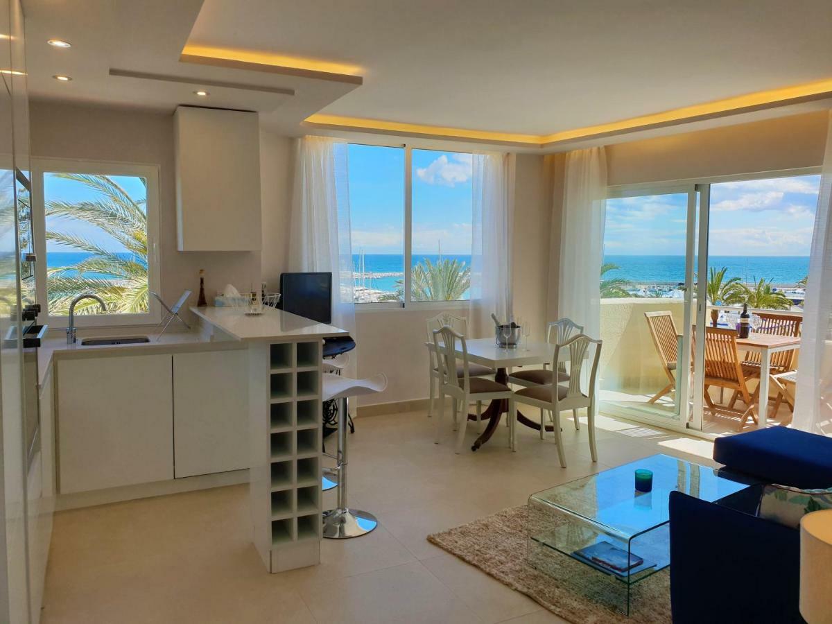 Fantastic Apartment In Front Of The Sea & Marina Εστεπόνα Εξωτερικό φωτογραφία